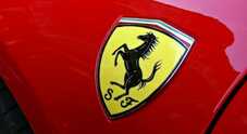 L’utile Ferrari vola, la rossa rialza le stime 2023. Anche Iveco Group brinda in Borsa con un trimestre oltre le attese