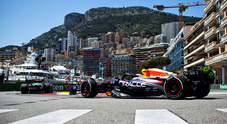 GP Monaco, prove libere 2: Verstappen sale al comando, Leclerc lo bracca, Sainz terzo sbatte