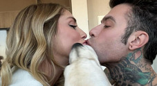 Ferragni, stravolti i piani delle vacanze di Natale dopo il caso Balocco: Fedez  e Chiara rimangono a Milano. I video su Instagram