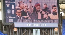 Benfica-Sporting femminile: l'arbitro estrae un cartellino bianco