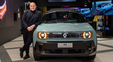 Renault 4 E-Tech Electric, sbarca anche in Italia la rivisitazione elettrica in chiave Suv del best seller della losanga