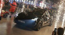 Tesla interrompe produzione fabbrica di Berlino per 15 giorni. Malcontento fra dipendenti