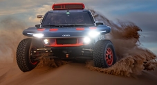 Dakar 2024 nel segno di Audi, Peterhansel vince la tappa, Sainz senior a 62 anni al comando del rally raid