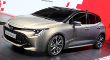 Toyota presenta la nuova Auris: non c’è più il turbodiesel, diventano due le versioni ibride