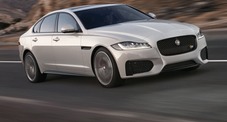 Jaguar, dopo la XE ecco la nuova XF: berlina di lusso, gioiello in alluminio