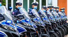 Multistrada mette la divisa, Ducati consegna 25 crossover alla Polizia Locale di Bologna