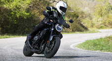Honda CB1000R Black Edition, in sella alla naked stilosa e performante