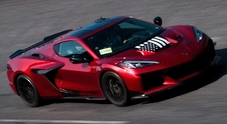 Corvette ZR1, una super sportiva da 180mila dollari sfreccia a 375 km/h sul tracciato di Papenburg