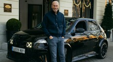 Alpine A290 fa il suo debutto elettrico nelle strade di Madrid con Zinedine Zidane Alpine A290 fa il suo debutto elettrico nelle strade di Madrid con Zinedine Zidane