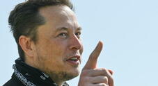 Tesla: “doppio colpo” di Musk, vende azioni a 1000 dollari e le ricompra a 6