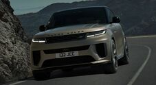 JLR, esclusività british. Range Rover grintosissima con la Sport SV, Jaguar romba con F-Type