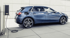 La Mercedes ricomincia da “A”, c’è l’ibrida plug-in con i fiocchi. La 250e EQ-Power fa 70 km in zero emission