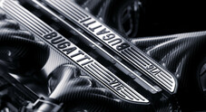 Bugatti, un V16 quadriturbo ibrido al posto del W16 per l’erede delle Chiron e Veyron