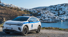 Volkswagen sceglie l'isola greca di Astipalea come laboratorio “green”. Solo mobilità elettrica, si inizia dalle ID.3 della Polizia