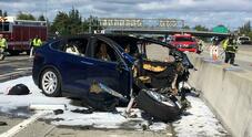 Tesla vince in tribunale, incidente fatale in California non è colpa dell’Autopilot. Sopravvissuti avevano chiesto 400 ml di dollari in danni