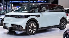 Zeekr, ad Auto China 2024 debutta Mix: il van elettrico rivale del Volkswagen ID.Buzz
