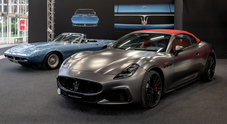 Maserati ad Auto e Moto d'epoca con due cabrio: Ghibli Spyder 4.7 e GranCabrio Trofeo
