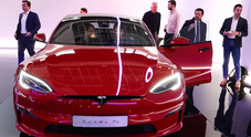 Tesla: 485mila auto consegnate nel IV trimestre 2023, il totale anno è di 1,8 milioni (+38%)