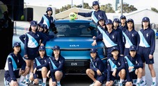 Kia partecipa agli Australian Open 2024 con 130 auto. Nella flotta di veicoli ufficiali anche la EV9 e la EV6
