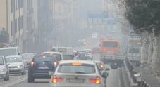 Emergenza smog in Pianura Padana, blocchi per euro 4. Superati limiti dall’Emilia al Veneto