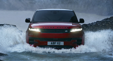 Range Rover Sport, il massimo del Suv. Affronta ogni terreno con stile tecnologia e sostenibilità