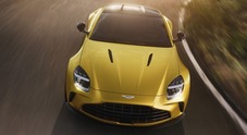 Aston Martin offrirà modelli a benzina fino al 2030. E ritarderà al 2027 il lancio del suo primo modello elettrico