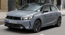Corsa EV, nuovo look e più autonomia per la compatta Opel. In gamma una long range da 405 km, a breve le ibride a 48V