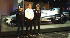 Mercedes affida il volante a Vandoorne e de Vries per il suo esordio in FE