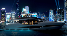 Ferretti, ecco come sarà il nuovo Yacht 800: stile, lusso, spazio, comfort e prestazioni sul fly di nuova generazione