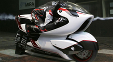 White Motorcycle Concepts inventa la moto elettrica col buco. Grazie a effetto Venturi bastano 100 kW per superare i 400 km/h