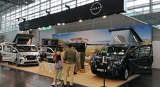 Primastar Seaside, il camper Nissan sviluppato dalla Dethleffs. Al Caravan Salon Düsseldorf anche il pick-up Navara Spartacus