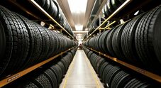 Euro 7, produttori di pneumatici chiedono regole sui dati. Dopo l’intesa Ue sui limiti di emissione delle gomme