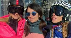 Ilary Blasi e la vacanza (infinita) sulla neve con Bastian Muller: con il  fuoristrada in giro per St Moritz