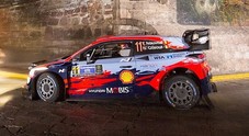 WRC, la Hyundai di Neuville comanda in Messico dopo i primi 2 stage notturni. Dietro Evans su Toyota