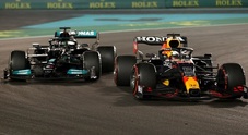 FIA avvia indagine su finale Verstappen-Hamilton ad Abu Dhabi. Il 18 marzo verranno comunicate le decisioni