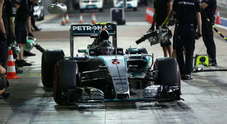 A Rosberg l'ultima pole della stagione, Hamilton 2°, Vettel sbaglia ed è 16°