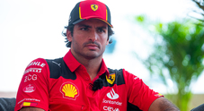Sainz: «Lascio la Ferrari dopo il 2024 ma quest’anno darò tutto per squadra e tifosi»