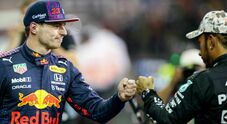 Duello finale: si conclude la sfida Hamilton-Verstappen, la più appassionante che ci sia mai stata in F1