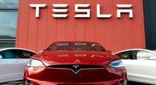 Tesla, terzo trimestre da record: immatricolate 139.300 auto elettriche. Ma il titolo è in calo