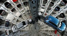 Germania, mercato auto a -0,5% ma sostenuto delle ibride: Lexus +207% e Toyota +104%. Skoda raggiunge il 7,5% di quota