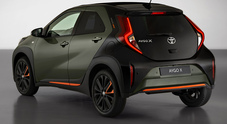 Aygo, la X che vince. Toyota sorprende con un inedito modello cittadino. &Egrave; una compatta con le ruote alte agilissima