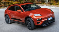 Porsche Macan elettrica, fulminea e veloce tra le curve. trazione integrale e 387 cv per un piacere di guida sublime