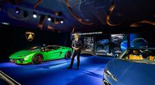 Lamborghini, un 2024 da incorniciare. Ma per l'elettrica si dovrà attendere il 2030
