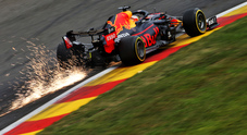 Verstappen leader a sorpresa nel secondo turno mentre la Ferrari se la gioca con la Williams...