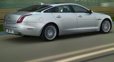 Jaguar XJ, ecco il concept ibrido: è plug-in è riduce le emissioni del 70%