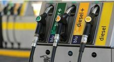 Carburanti, prezzi in leggero ribasso. Benzina a 1,728 euro/litro. In controtendenza il metano