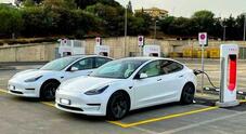 Tesla, superate le 40 stazioni Supercharger in Italia. Nuove colonnine ricarica a Brindisi, Catania, Olbia e Oristano