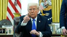 Dazi: Trump: «Ue non vuole le nostre auto, è dura ma faremo a loro quello che fanno a noi»