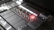 Bosch rivoluziona la produzione di batterie con InFly Laser Welding. Permette precisione e flessibilità nelle saldature