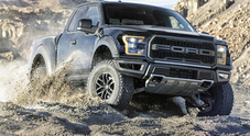 Ford a ruote alte, a volante dell’America dei truck che si trovano solo in patria